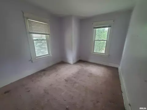712 3rd St #A, Moline, IL 61265 photo 11