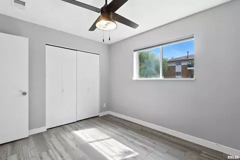 3045 4th St #1, Moline, IL 61265 photo 10