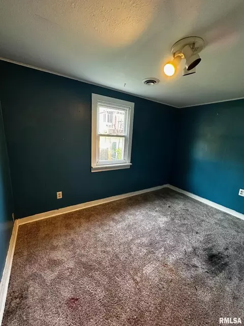 Bedroom - 920 5th St, Colona, IL 61241 photo 1 of 2