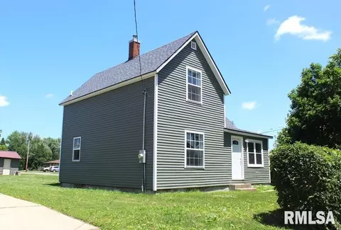 632 E 9th St, Kewanee, IL 61443 photo 2