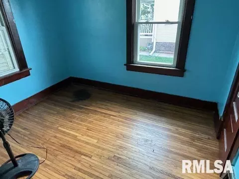 Bedroom - 712 Roosevelt Ave, Kewanee, IL 61443 photo 1 of 2