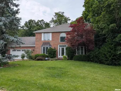 1315 W Wexford Pl, Peoria, IL 61615