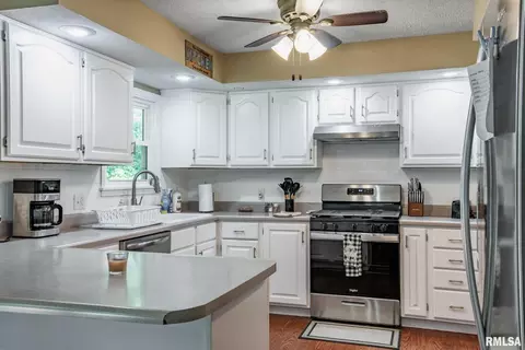 5680 State Route 146 E, Vienna, IL 62995 photo 8