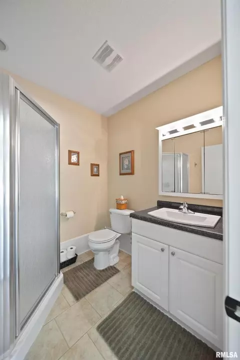 627 10th Ave, Silvis, IL 61282 photo 40