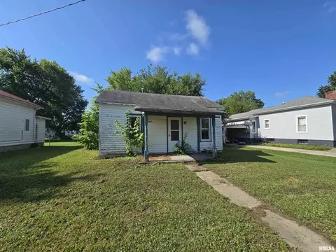 309 E Main St, Clayton, IL 62324 photo 1