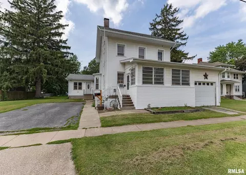 111 N West St, Cambridge, IL 61238