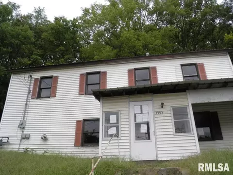 1903 Hershey Ave, Muscatine, IA 52761