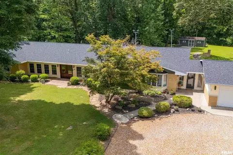 65 Hidden, Carbondale, IL 62901