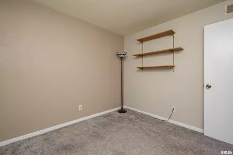 3045 4th St #7, Moline, IL 61265 photo 15