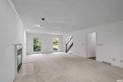 5 White Oak Ct, Moline, IL 61265 photo 10
