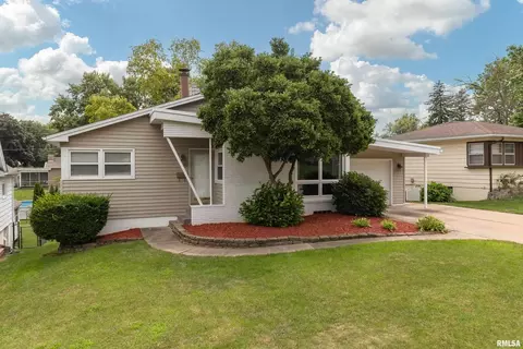 3124 11th Ave, Moline, IL 61265