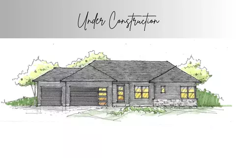 17 Viola Dr, Le Claire, IA 52753