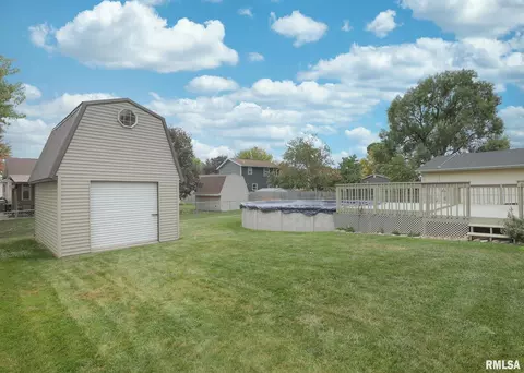 330 Sullivan Dr, Colona, IL 61241 photo 7