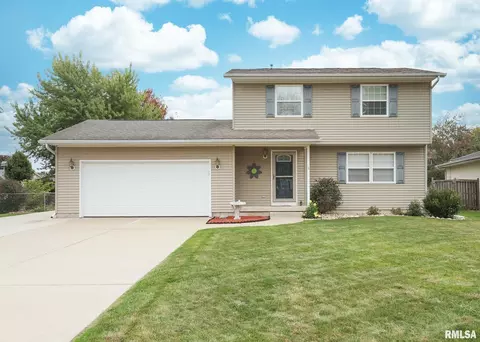 330 Sullivan Dr, Colona, IL 61241