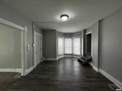 Living - 1007 29th St, Moline, IL 61265 photo 1 of 2
