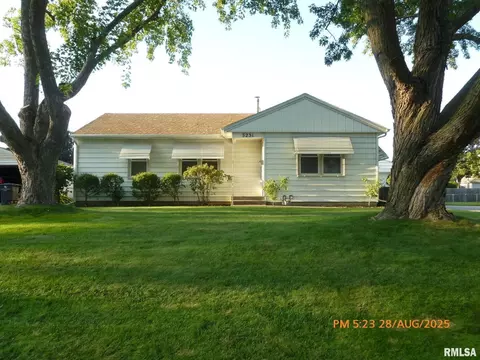 3231 38th Ave, Rock Island, IL 61201