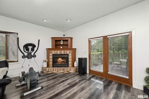 Other - 406 234th St, Aledo, IL 61231 photo 6 of 14