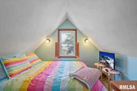 Bedroom - 623 E Park St, Geneseo, IL 61254 photo 7 of 8