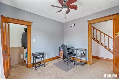 Entry Way - 623 E Park St, Geneseo, IL 61254 photo 3 of 6