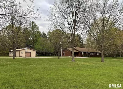 2705 Cobden School Rd, Cobden, IL 62920