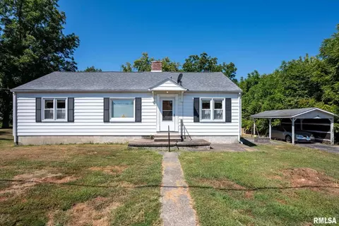 840 Highway 145 S Rd, Harrisburg, IL 62946