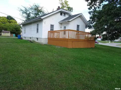917 3rd St, Silvis, IL 61282 photo 13