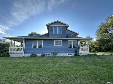 Exterior - 10525 Two Mile Rd, Thomson, IL 61285 photo 4 of 4