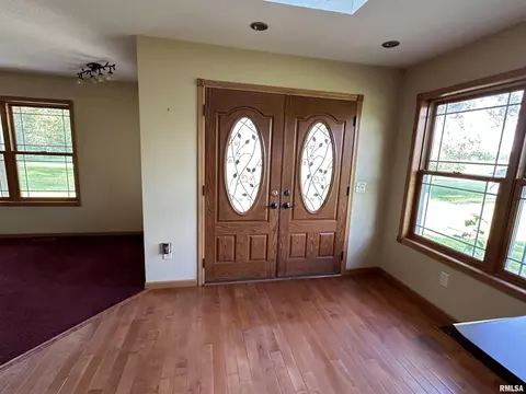 Entry Way - 10525 Two Mile Rd, Thomson, IL 61285 photo 1 of 1
