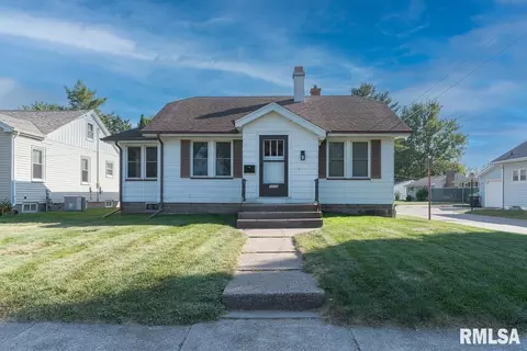 3102 22nd Ave, Rock Island, IL 61201