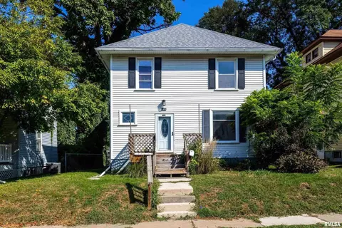 508 E Rusholme St, Davenport, IA 52803