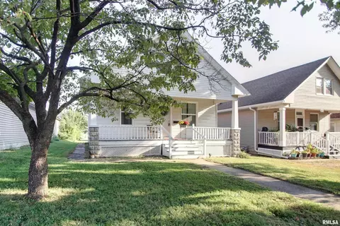 1519 Oak St, Quincy, IL 62301