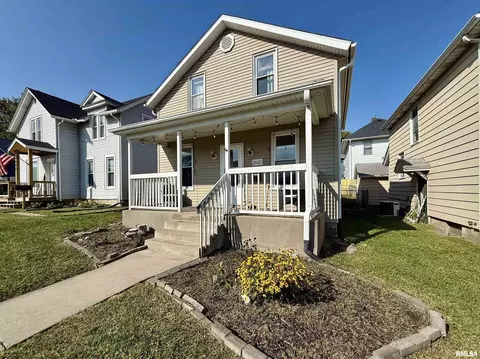 2660 Dubuque St, Davenport, IA 52803
