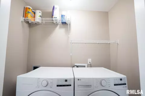 400 E Franklin St #202, Eldridge, IA 52748 photo 18