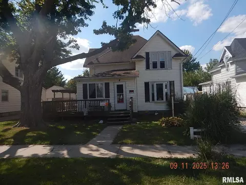 921 N Tremont St, Kewanee, IL 61443