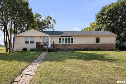 3006 56th Ave W, Milan, IL 61264