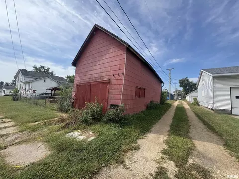 517 12th Ave, Fulton, IL 61252 photo 4