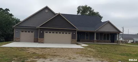 910 W Main St, Aledo, IL 61231 photo 3