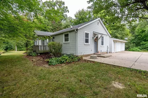 9406 239th St N, Port Byron, IL 61275