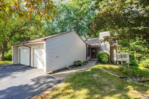 3419 41st St, Moline, IL 61265