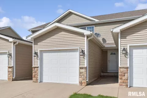 5910 Austin Ave, Davenport, IA 52804