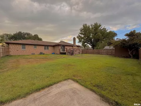 117 Marshall Pl, Carmi, IL 62821 photo 25