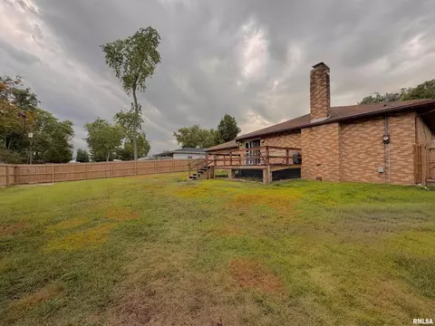 117 Marshall Pl, Carmi, IL 62821 photo 24