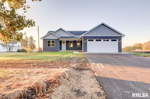 1024 11th Ave, Fulton, IL 61252