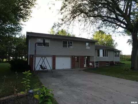 13978 N 2200th Ave, Geneseo, IL 61254