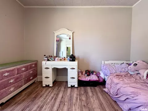 Bedroom - 1415 4th St, Fulton, IL 61252 photo 8 of 9