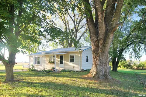 24821 149th Ave N, Cordova, IL 61242