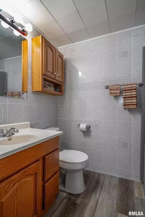 2317 46th St, Moline, IL 61265 photo 11