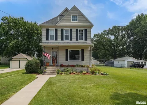 608 S Oakwood Ave, Geneseo, IL 61254
