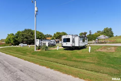 1422 Mccloud Rd, Aledo, IL 61231 photo 44