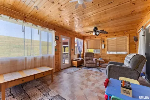 1422 Mccloud Rd, Aledo, IL 61231 photo 27